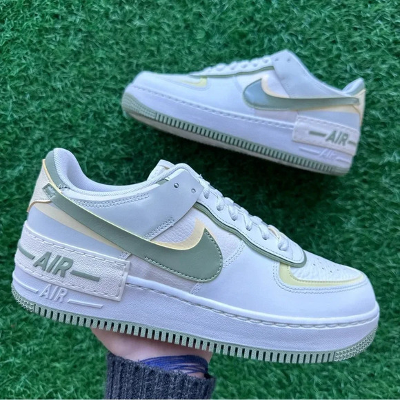 Nike Women's Sneakers - White and Light Green - Picture 1 of 9